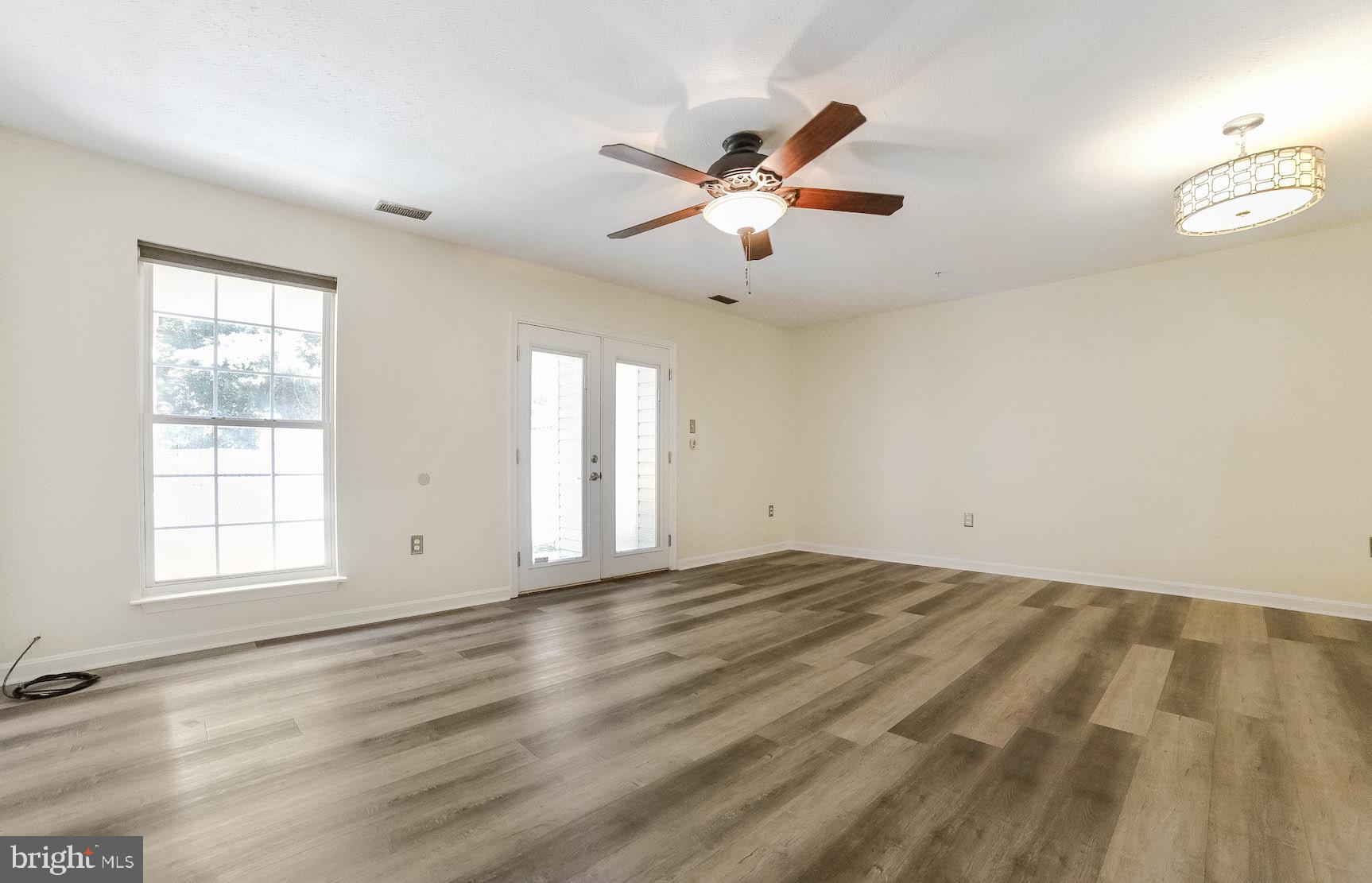 SOUTHGATE CENTER - Residential