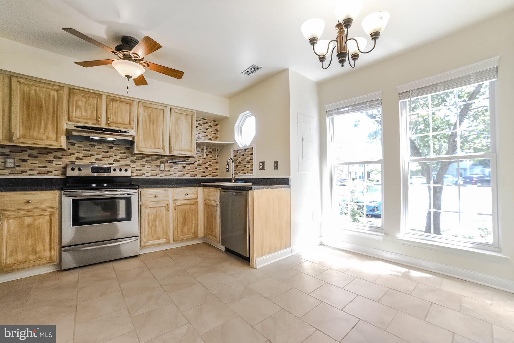 SOUTHGATE CENTER - Residential