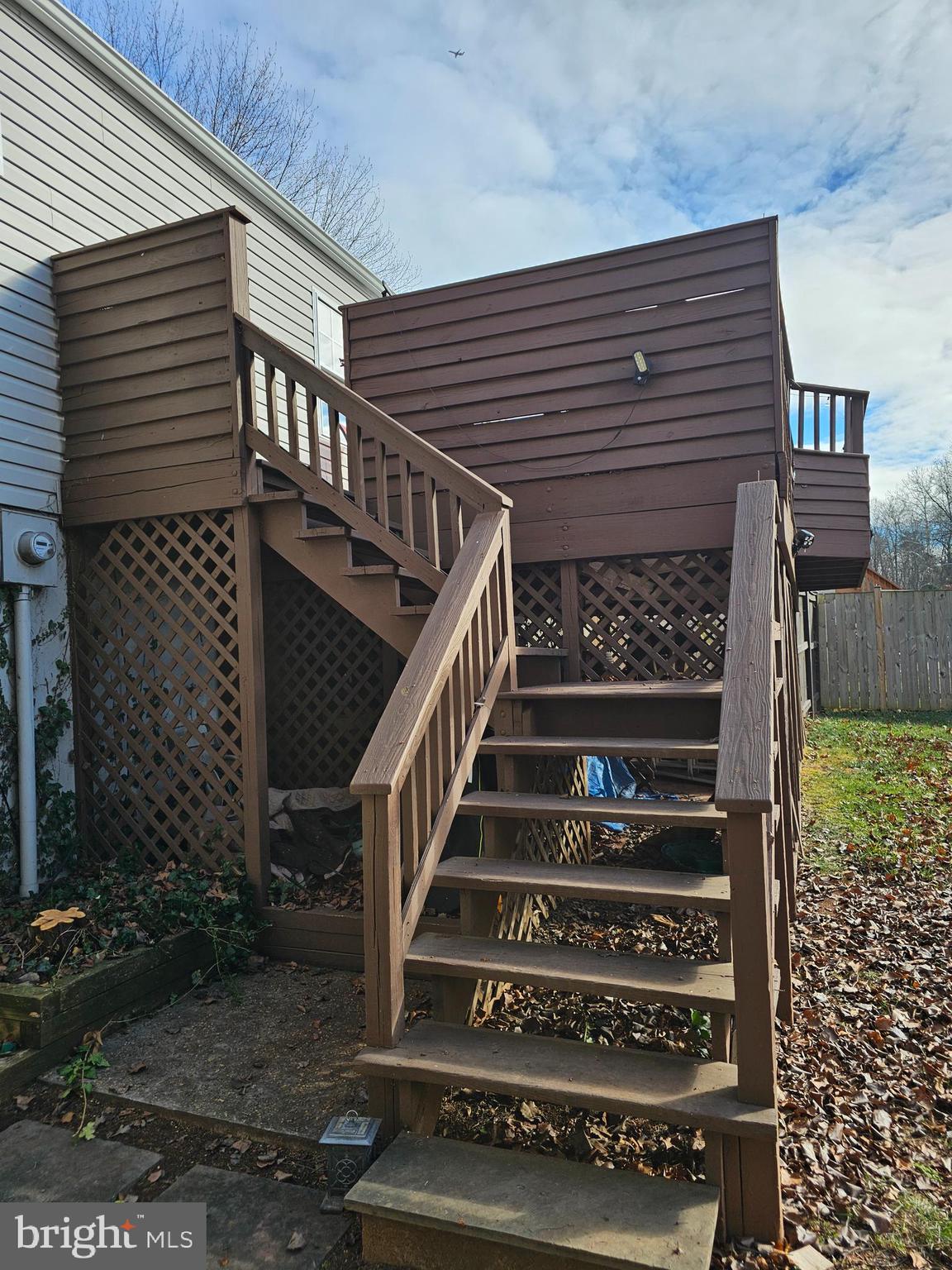 POINT OF WOODS - Residential