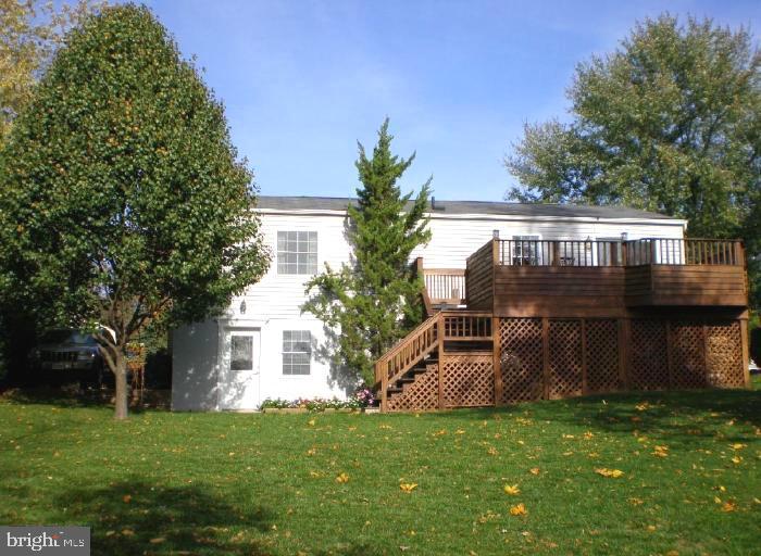 POINT OF WOODS - Residential