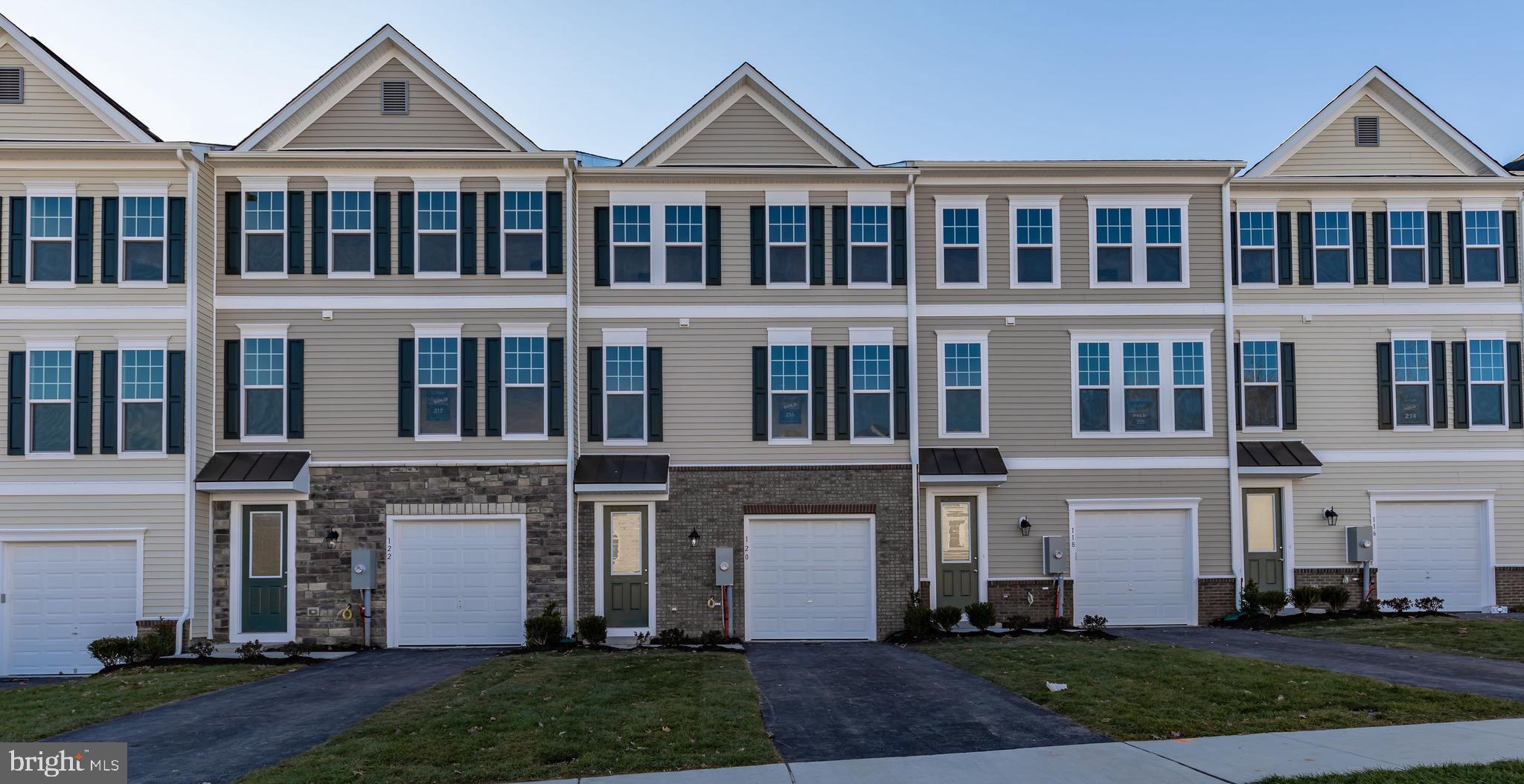 FIELDSTONE - Residential Lease