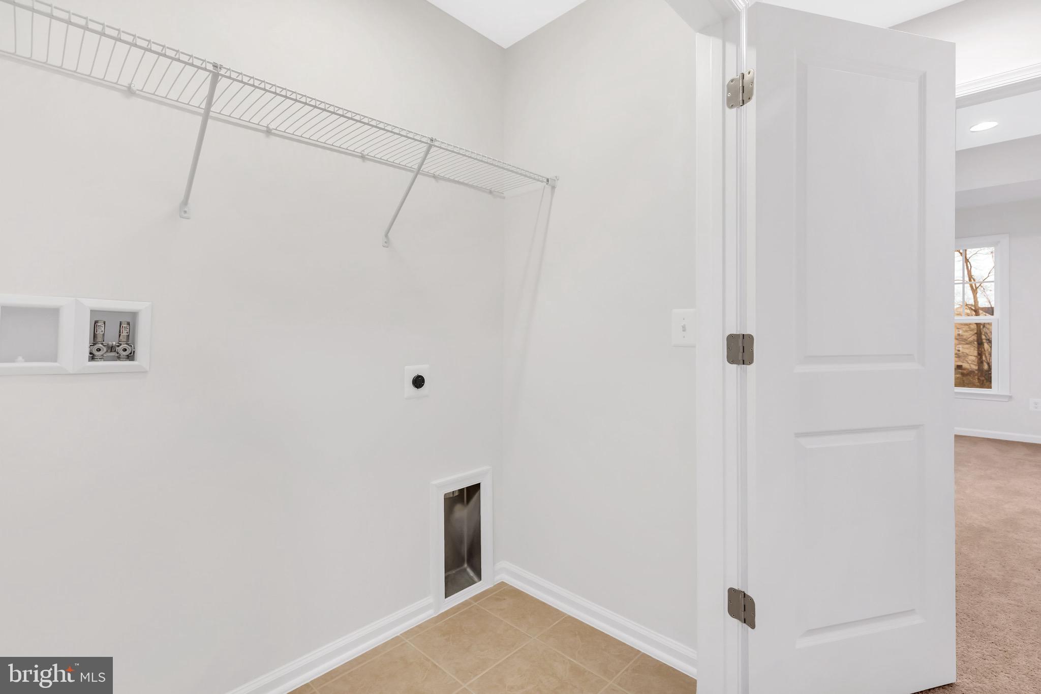 FIELDSTONE - Residential Lease