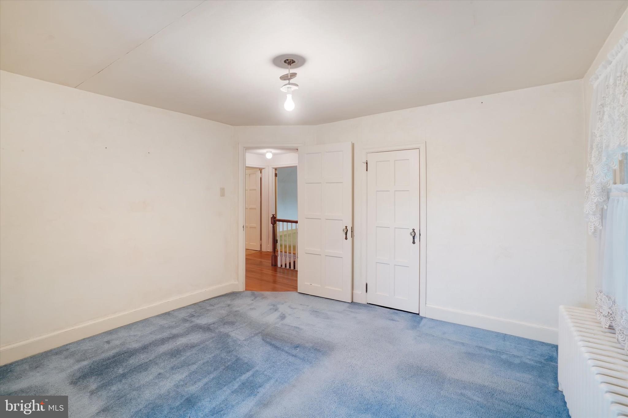 HOLLYWOOD HEIGHTS - Residential