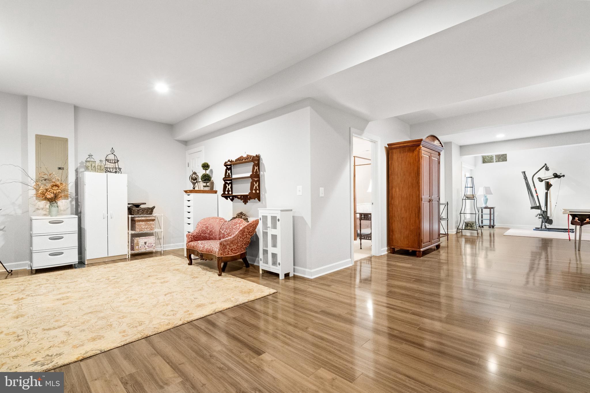 BELL AIR ESTATES - Residential