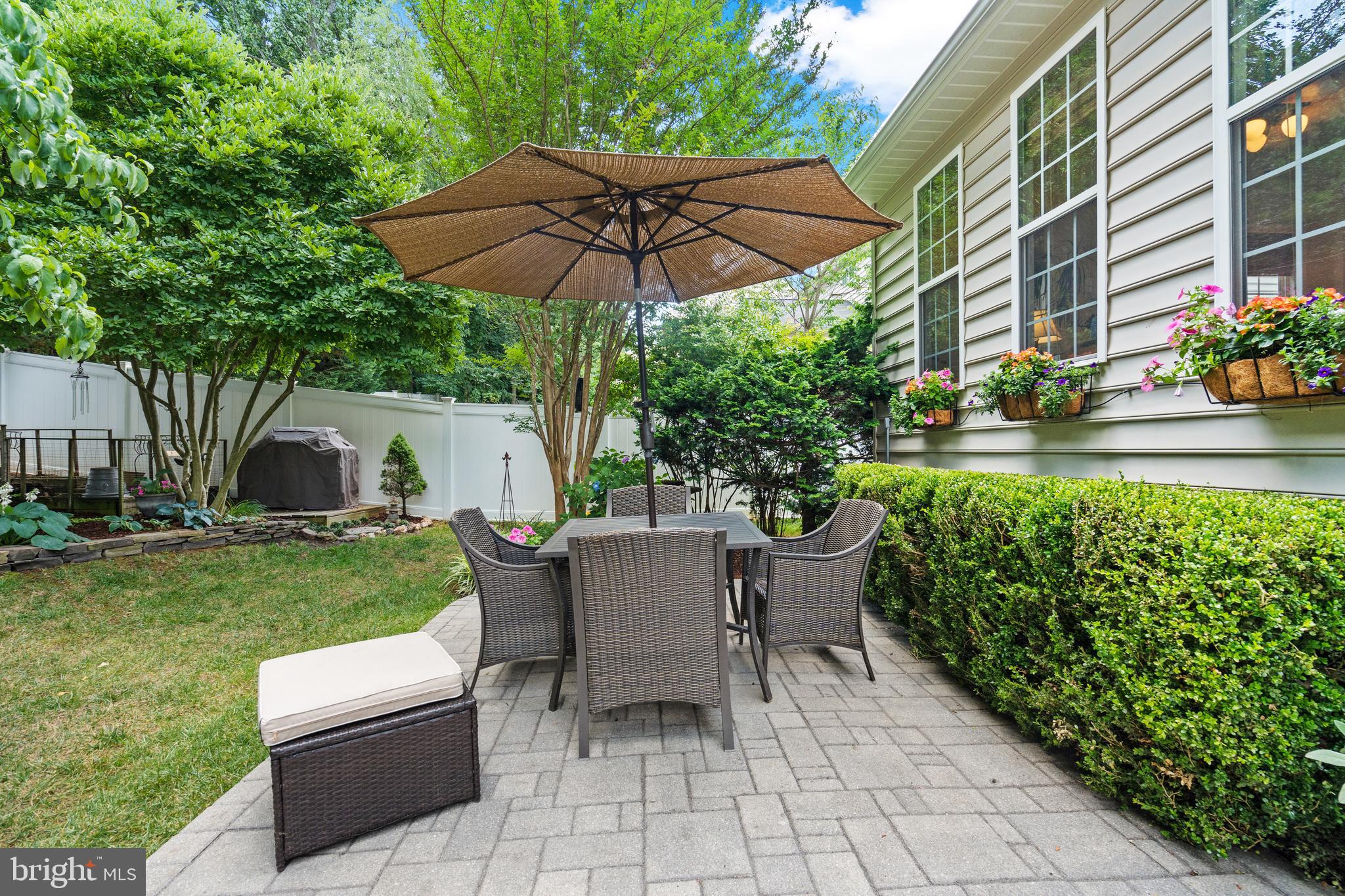 BELL AIR ESTATES - Residential