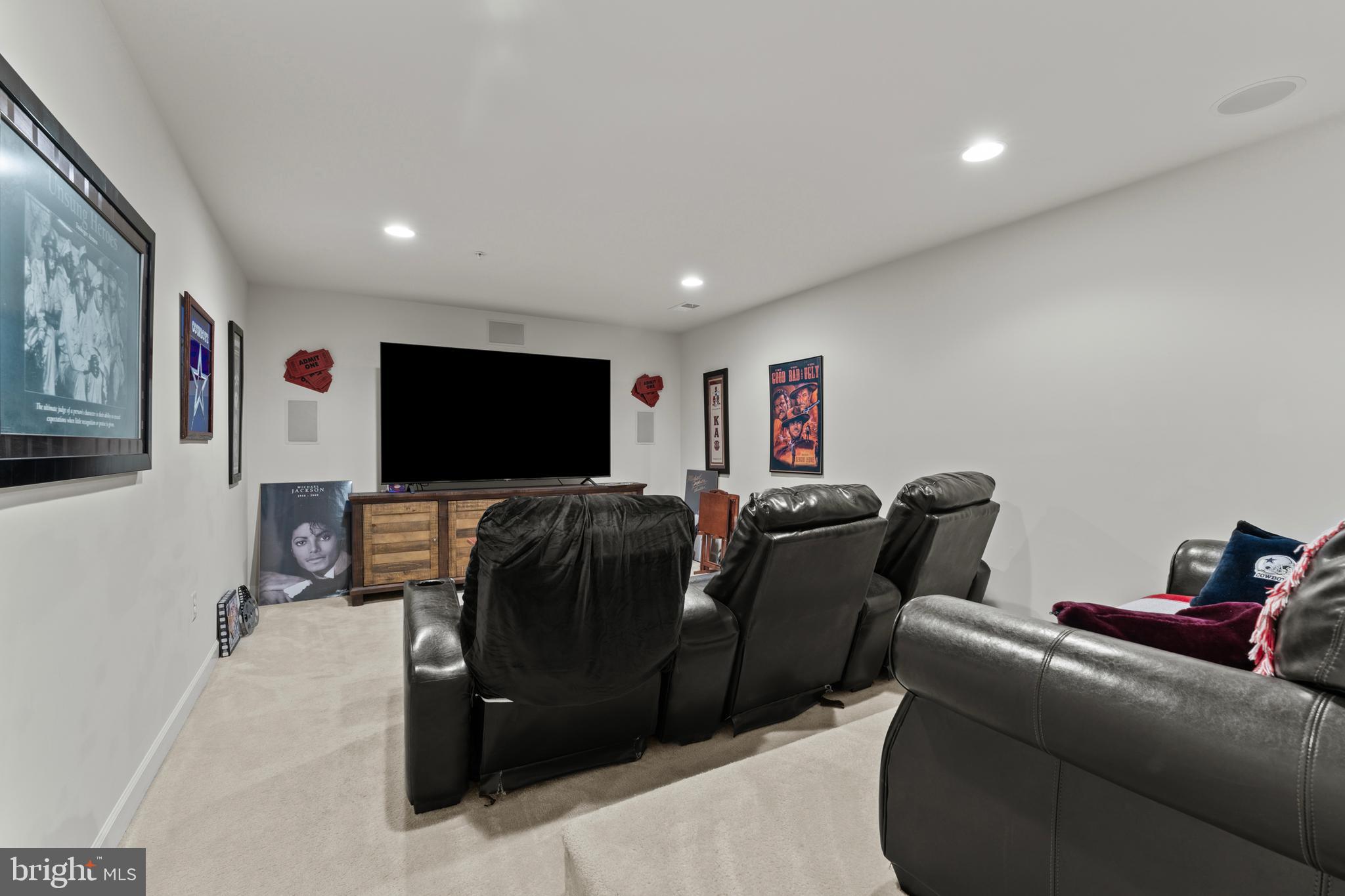 WOODBURN ESTATES - Residential