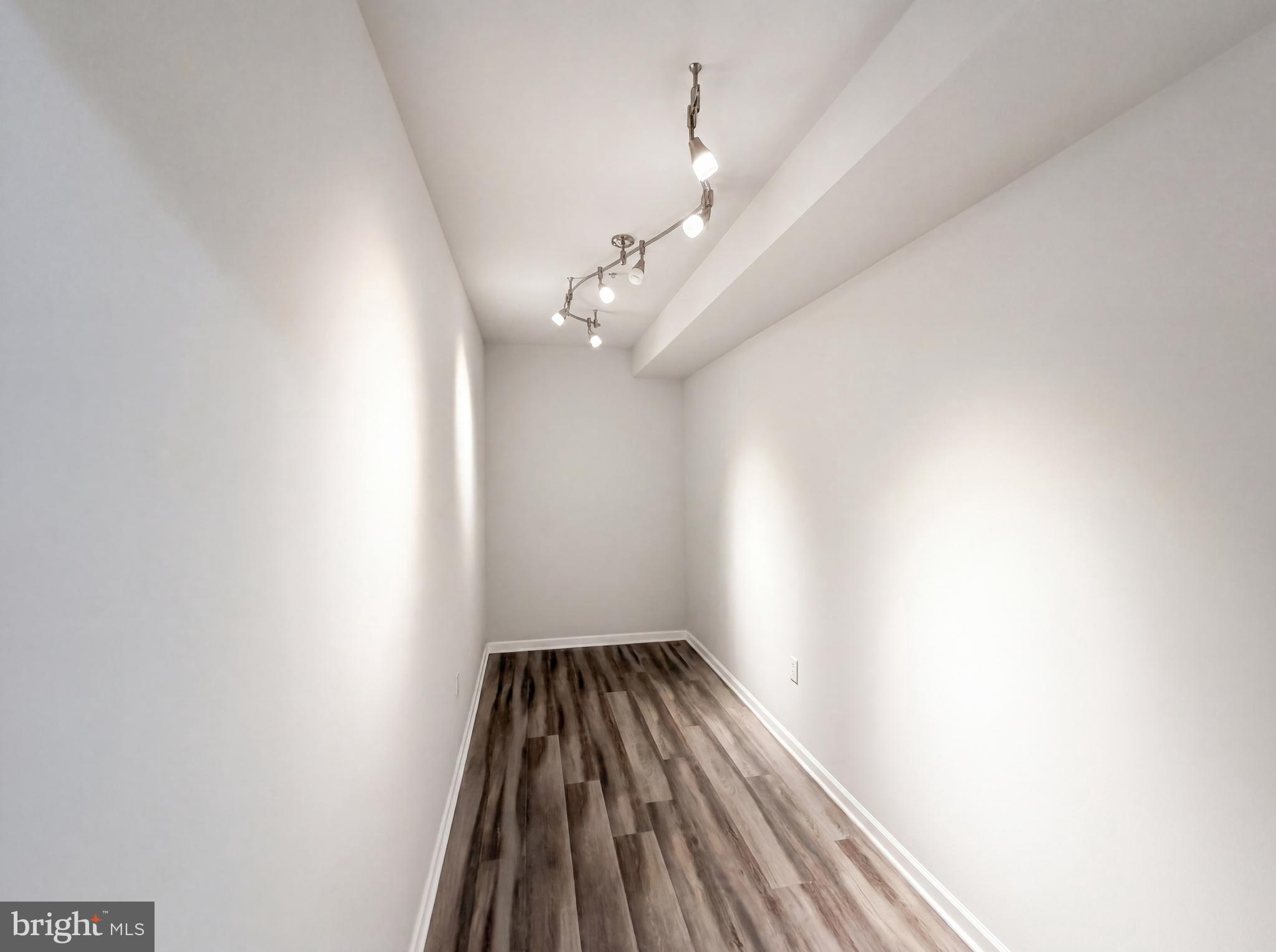 STONEGATE ESTATES - Residential