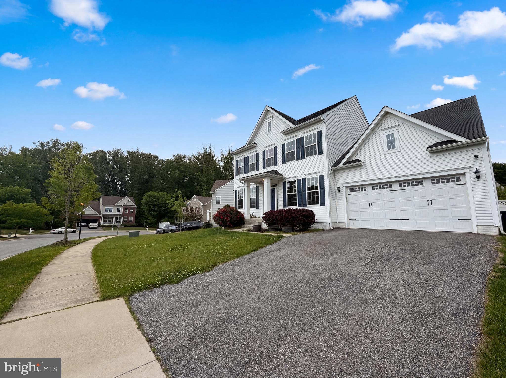 STONEGATE ESTATES - Residential