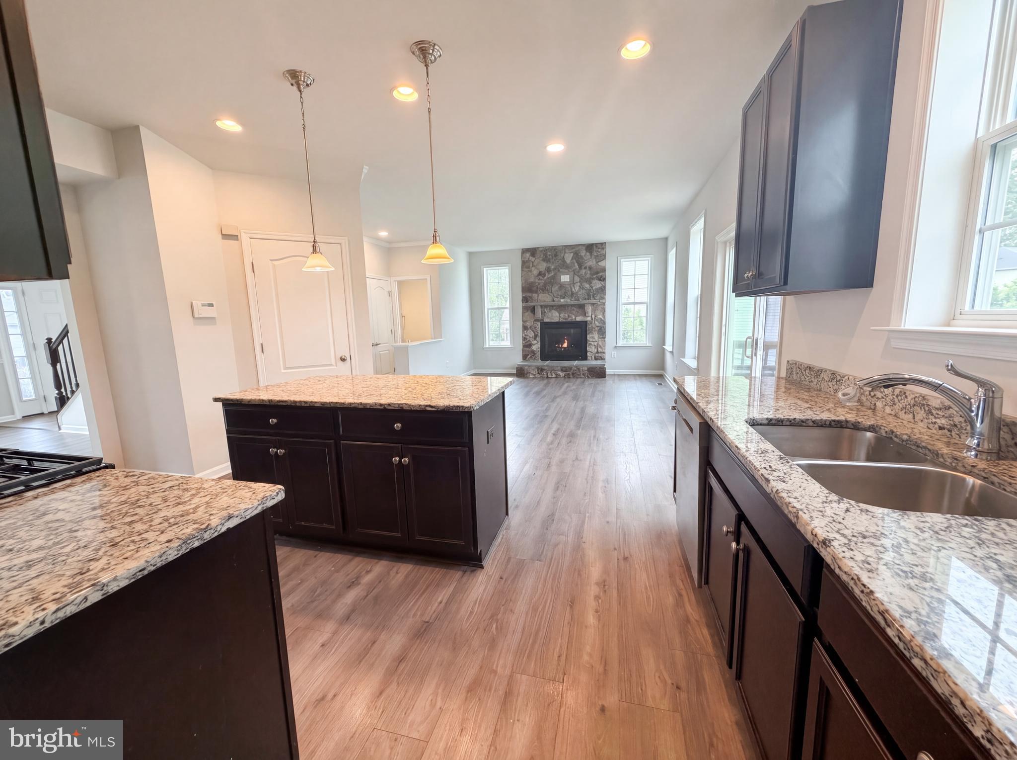STONEGATE ESTATES - Residential