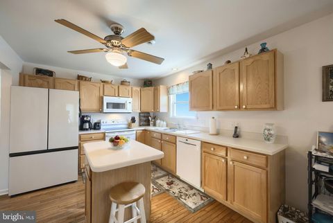 Tiny photo for 2407 Pin Oak Drive #33, YORK, PA 17406 (MLS # PAYK2094338)