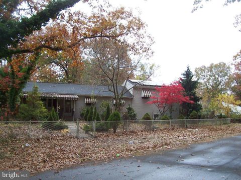 107 DELWYN LANE WILLIAMSTOWN NJ 08094