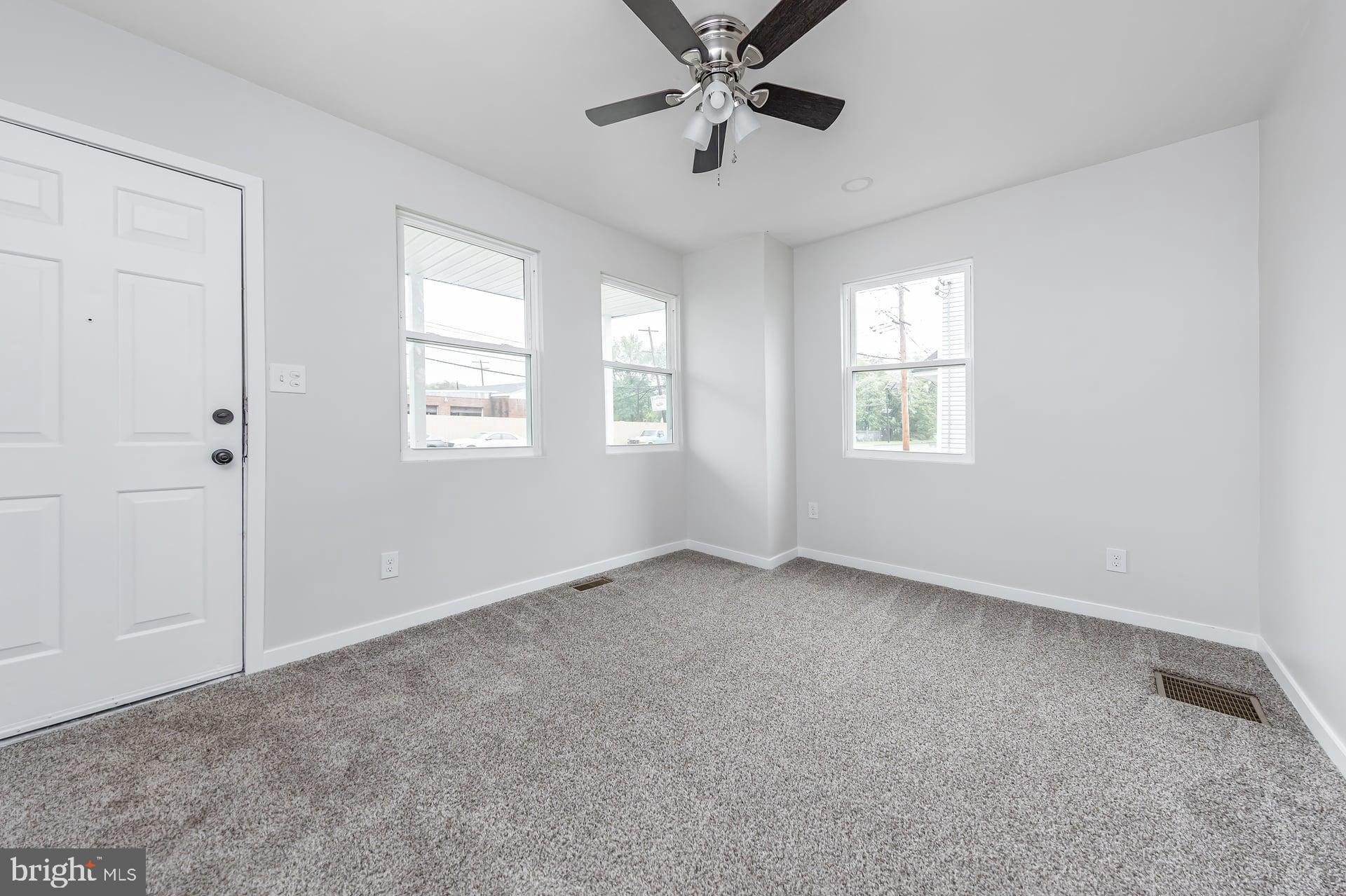 1190 BROADWAY