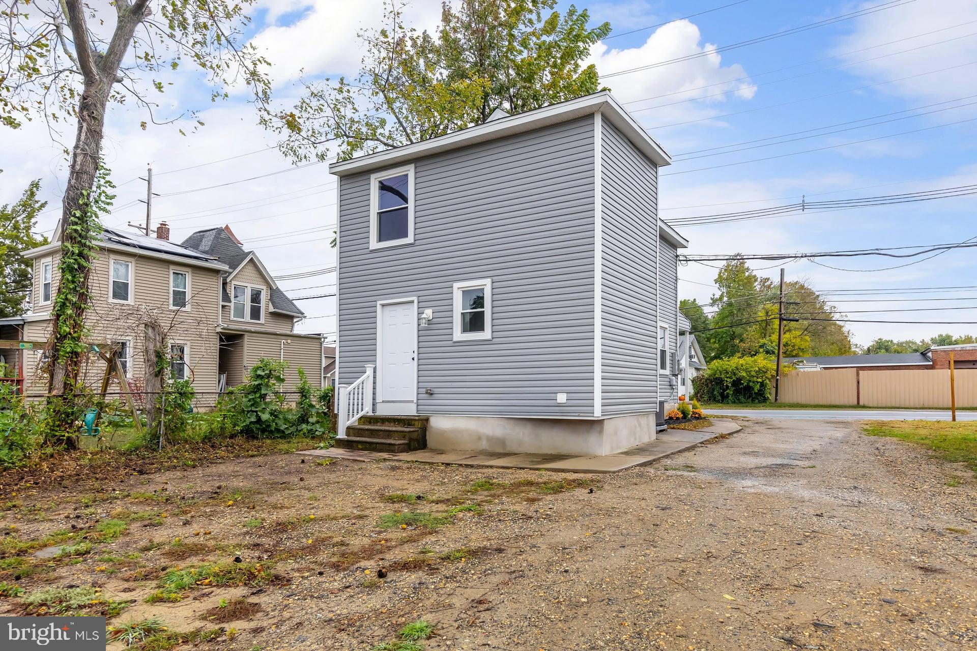 1190 BROADWAY