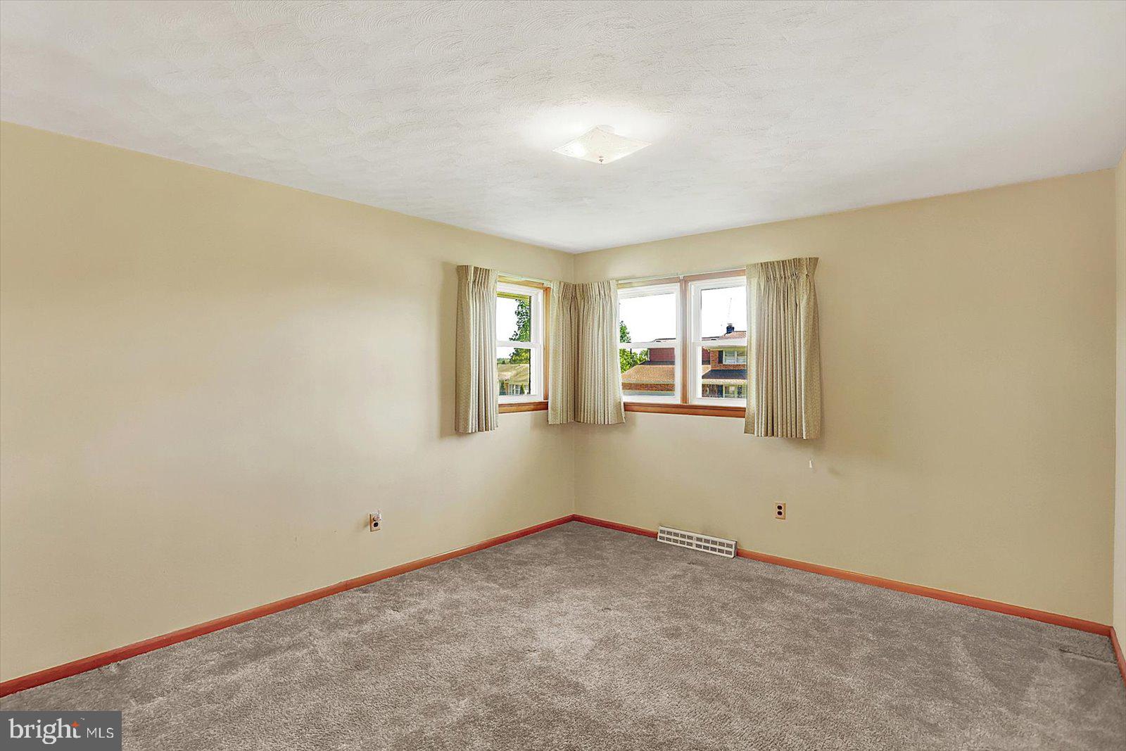 WEST MANCHESTER TWP - Residential