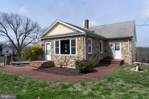 35 E Ben Franklin Highway, Birdsboro, PA 19508 - MLS#: PABK2070214