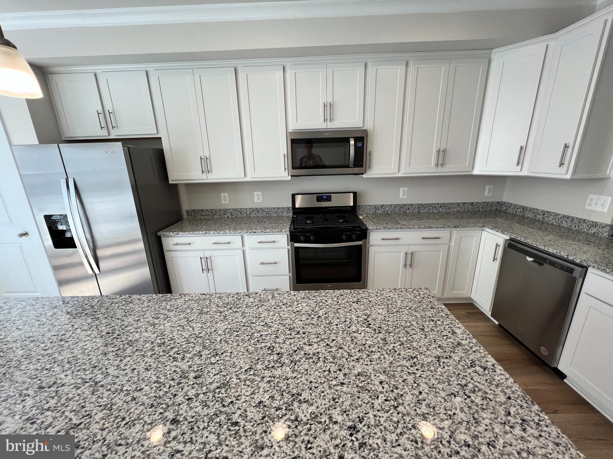 HIGHLANDER PARK - Residential Lease