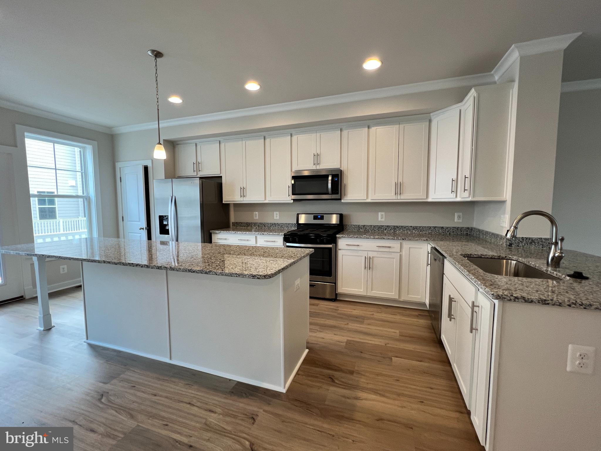 HIGHLANDER PARK - Residential Lease