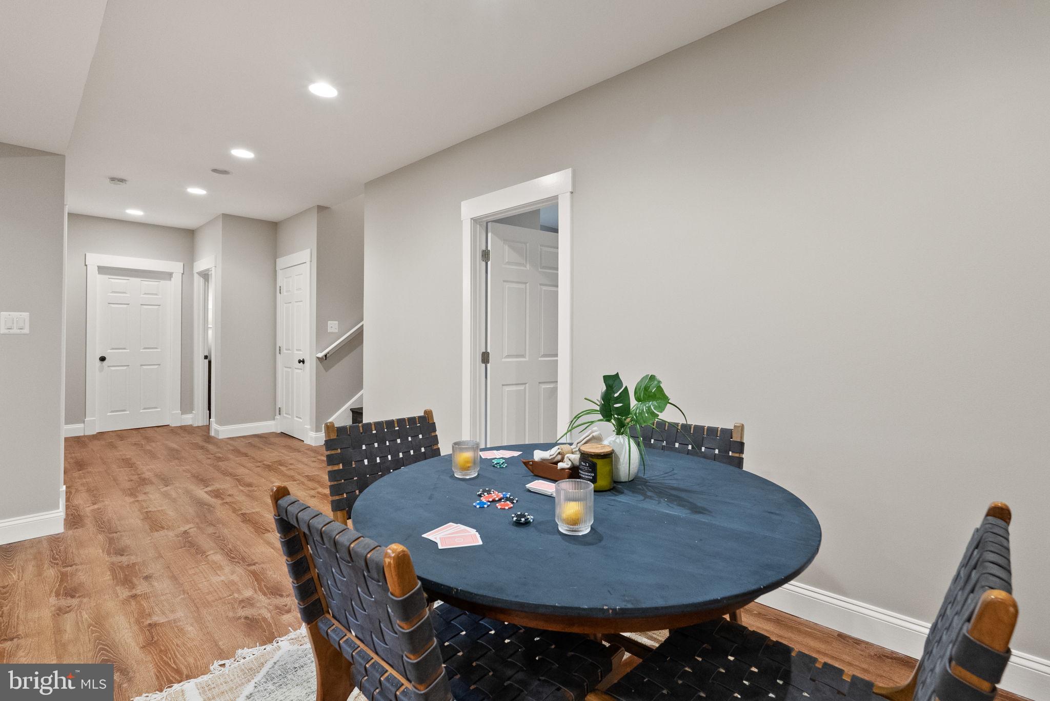 JEFFERSON PARK - Residential