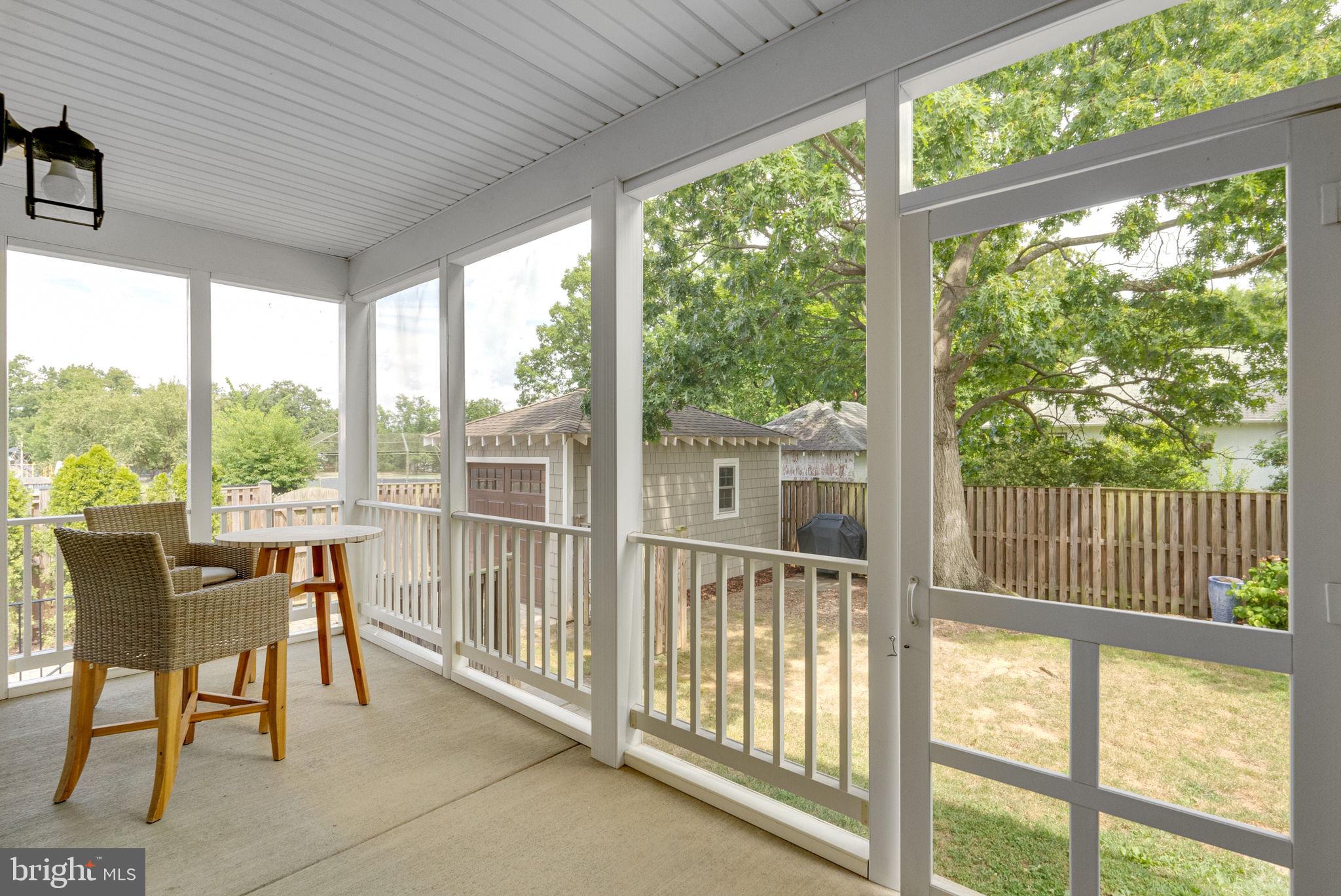 JEFFERSON PARK - Residential