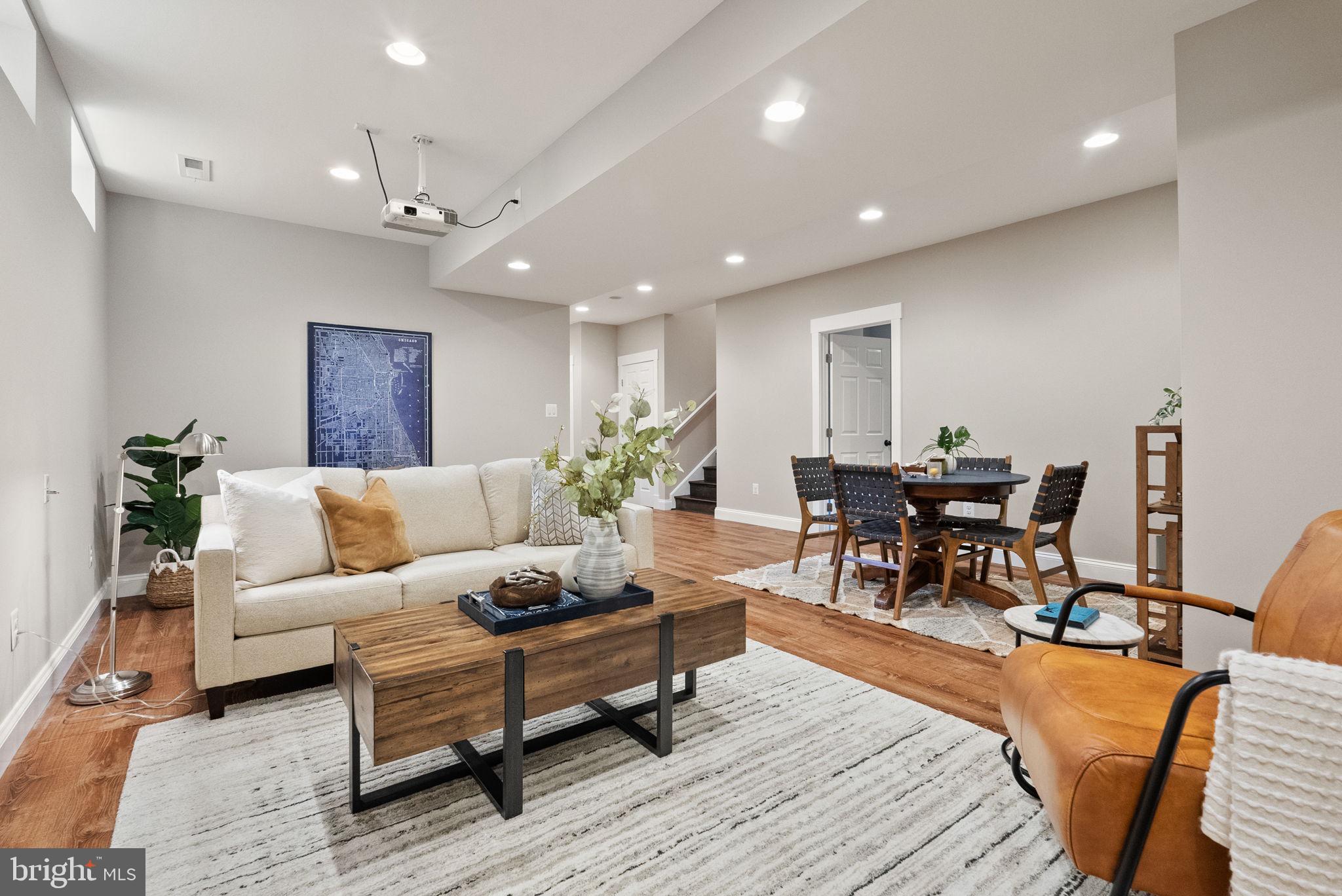 JEFFERSON PARK - Residential