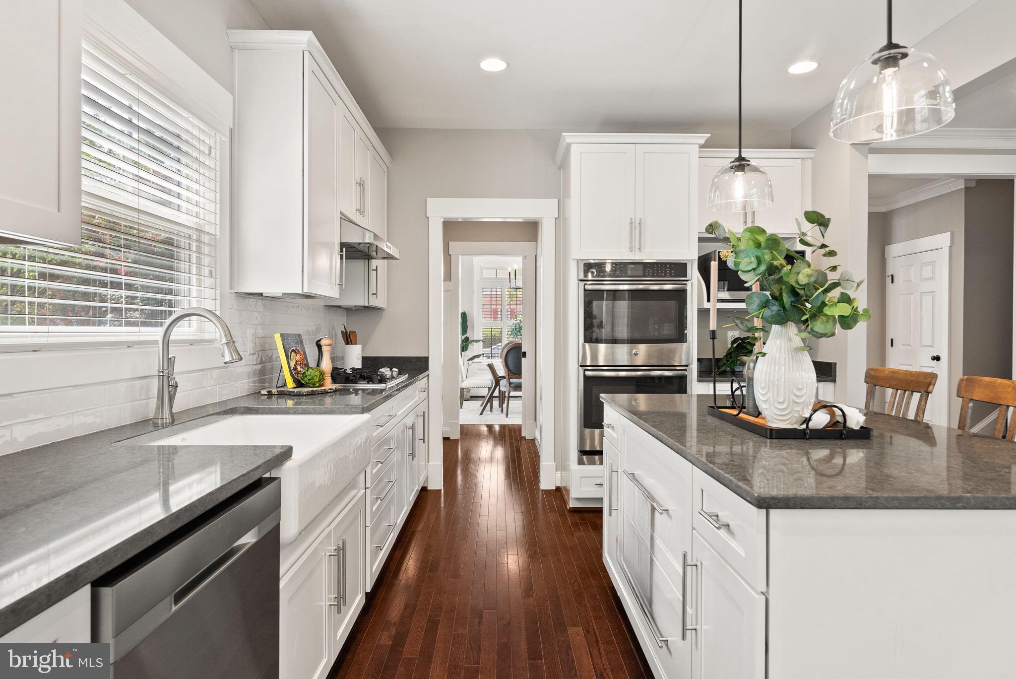 JEFFERSON PARK - Residential