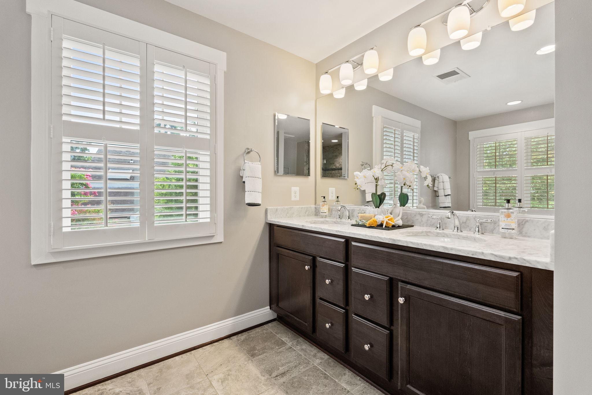 JEFFERSON PARK - Residential