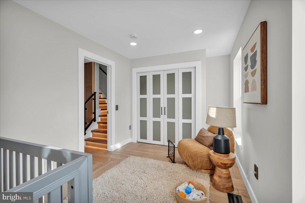 HAWTHORNE - Residential