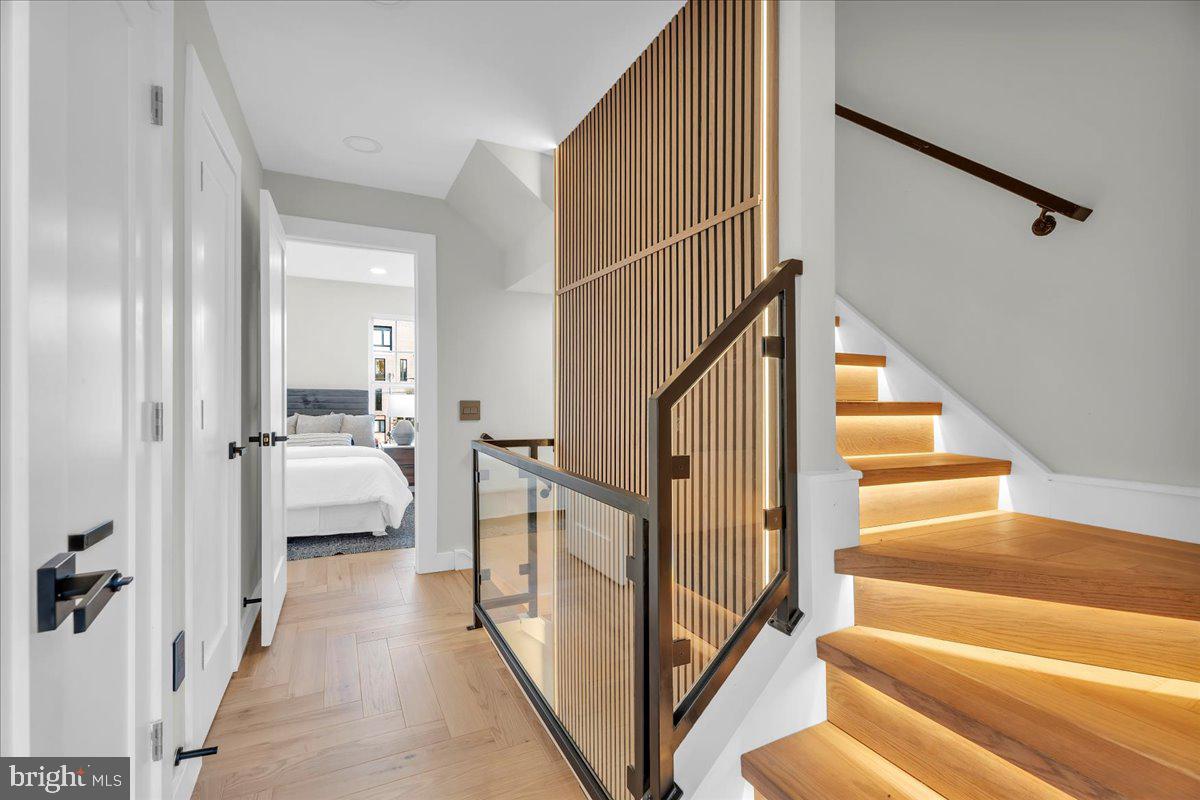 HAWTHORNE - Residential