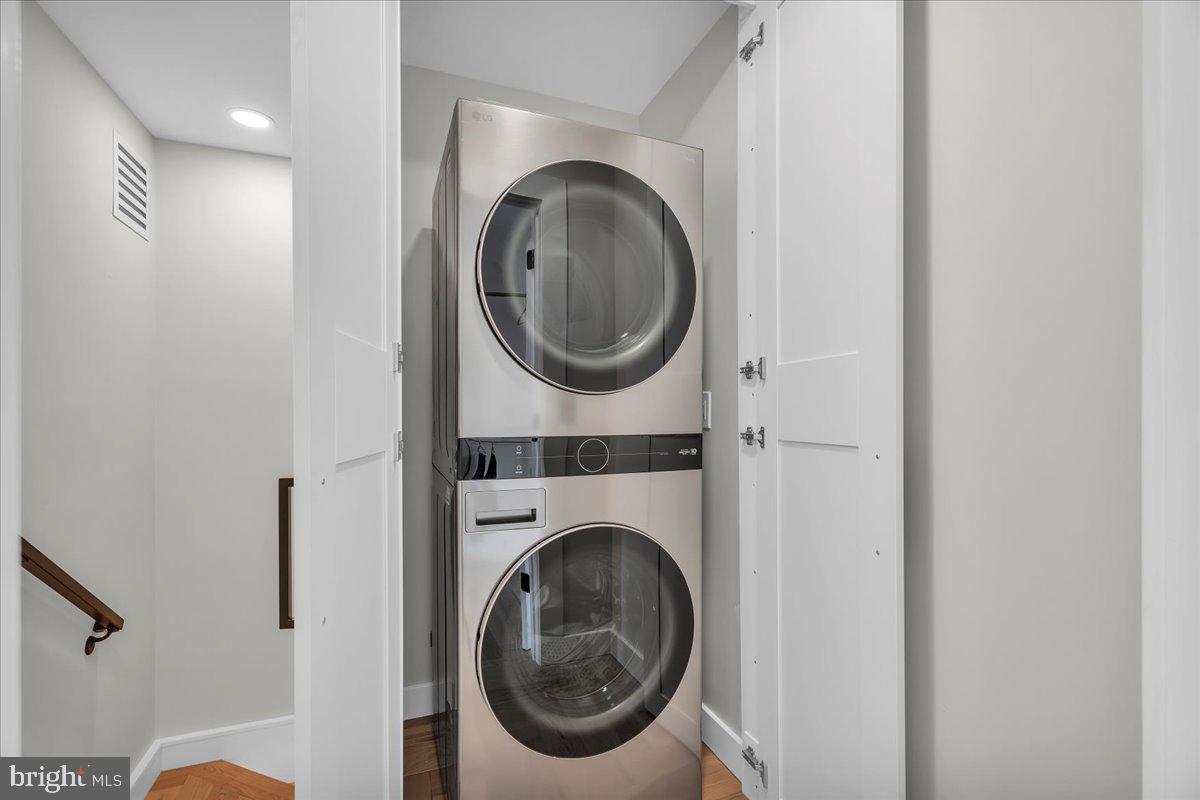 HAWTHORNE - Residential