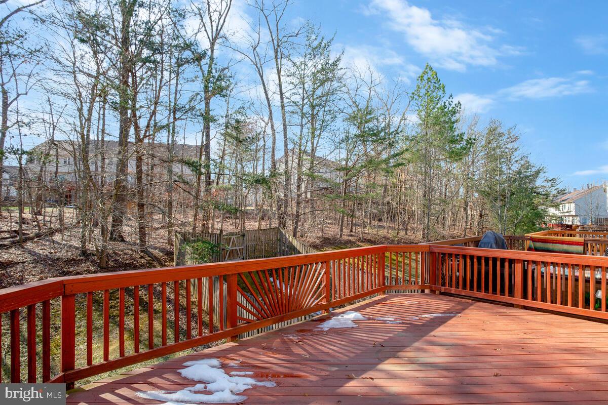 NORTHRIDGE - Residential