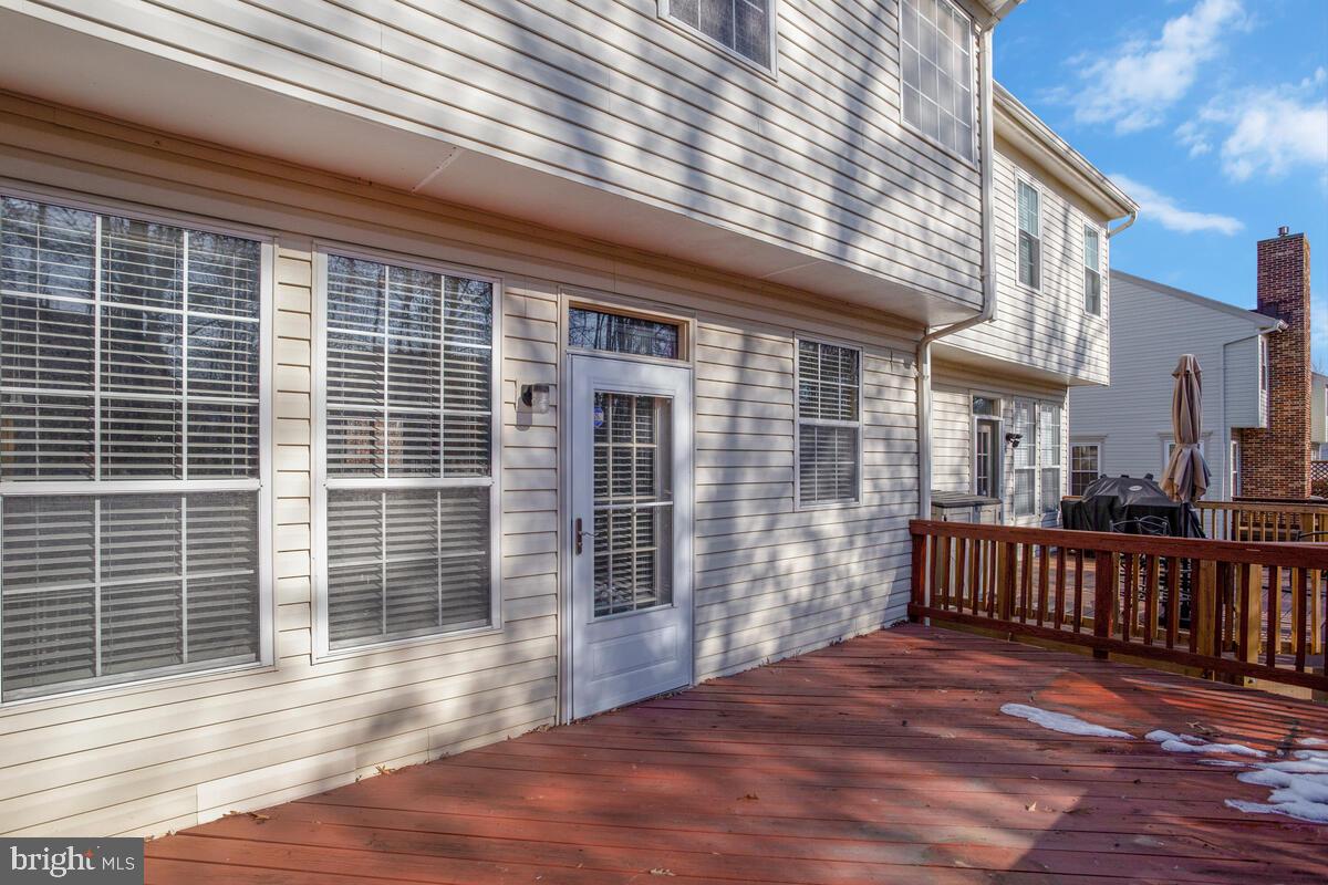 NORTHRIDGE - Residential