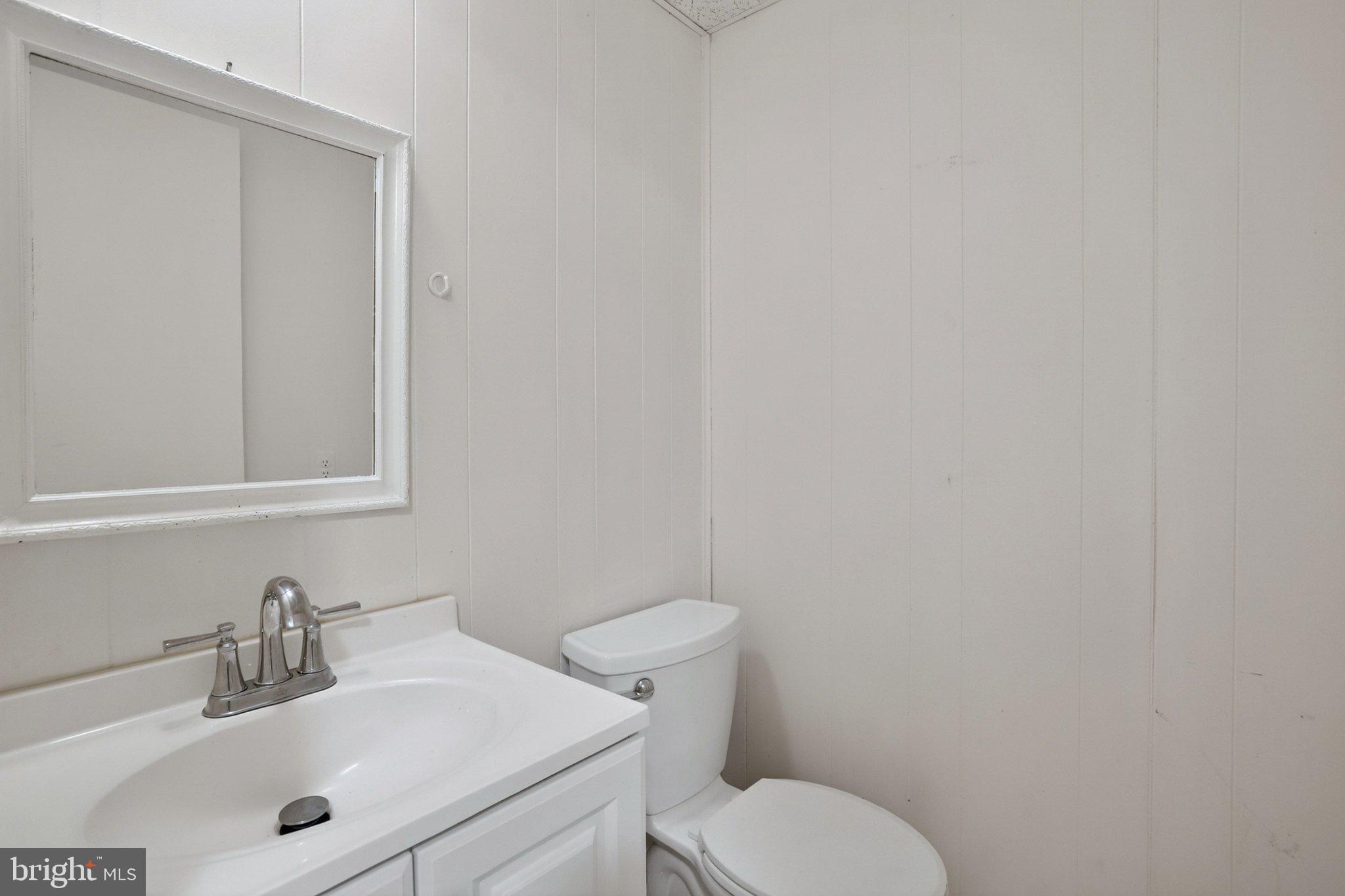 SHADOW OAK - Residential