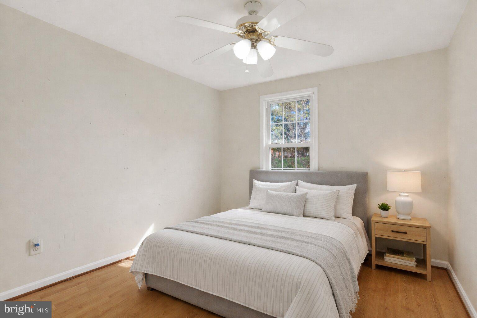 SHADOW OAK - Residential