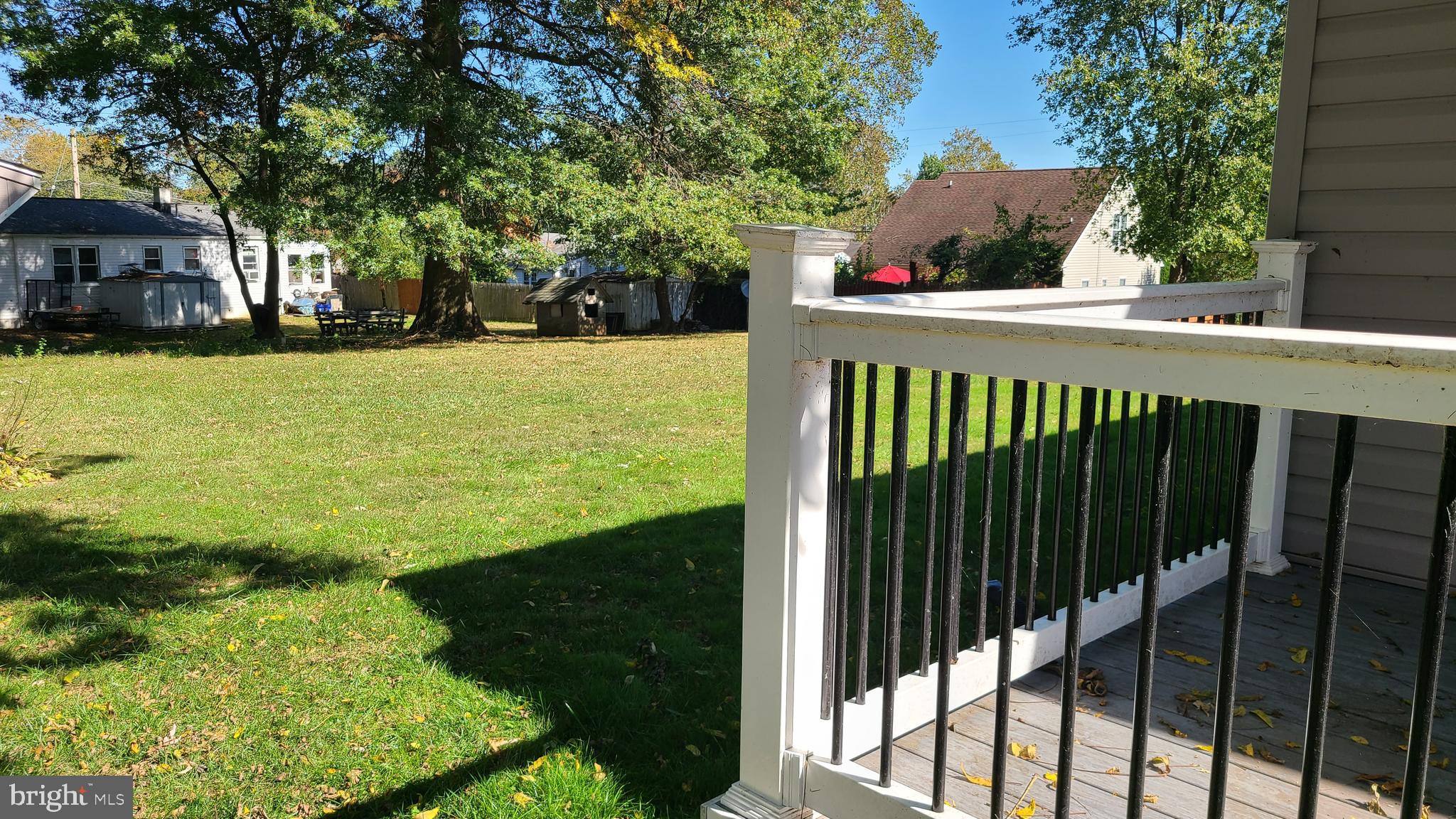 BLOOMSBURY PARK - Residential Lease