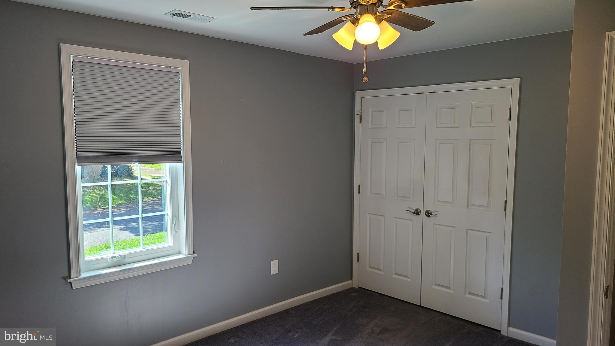 BLOOMSBURY PARK - Residential Lease