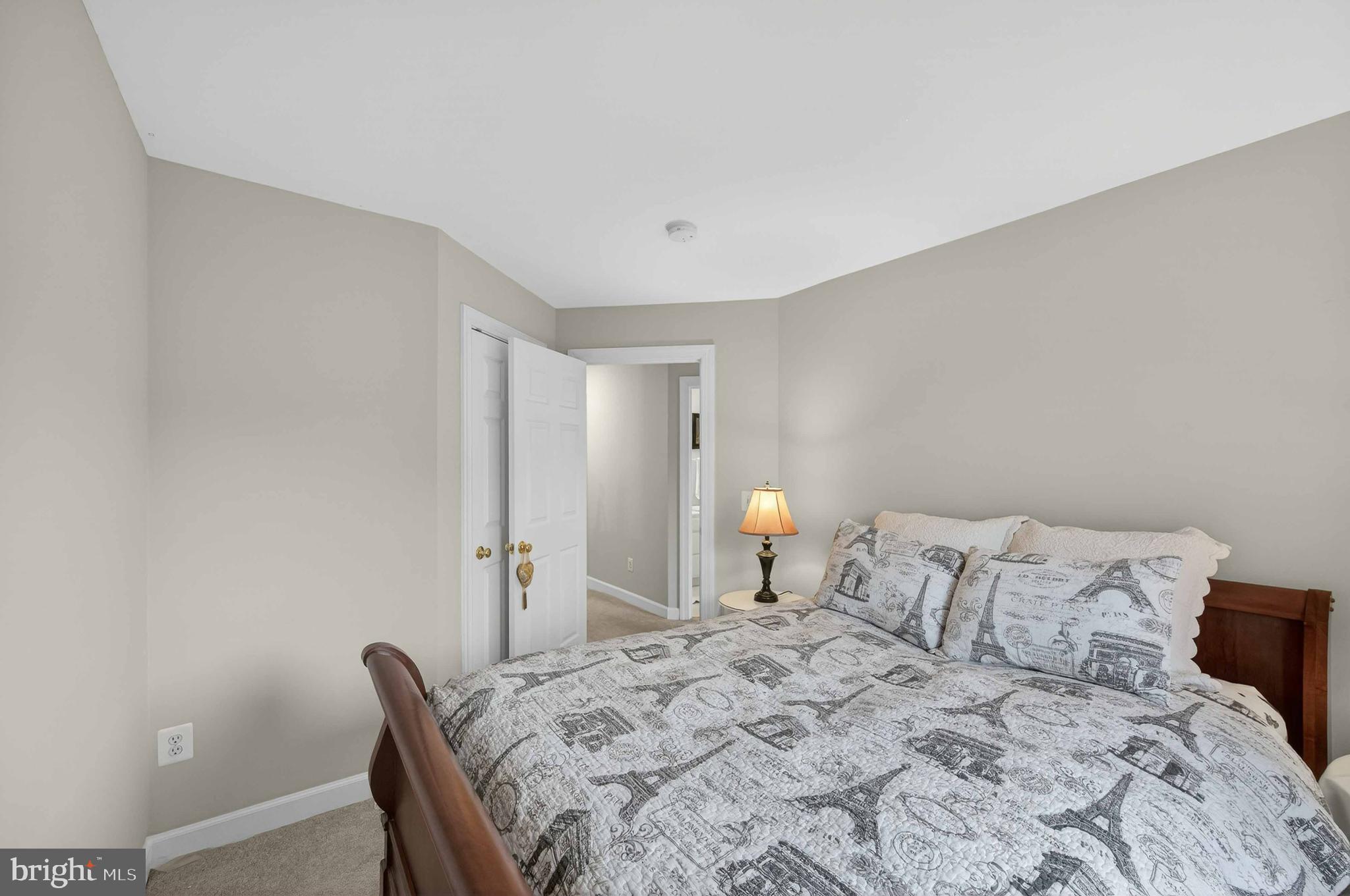 SUMMERS GROVE - Residential