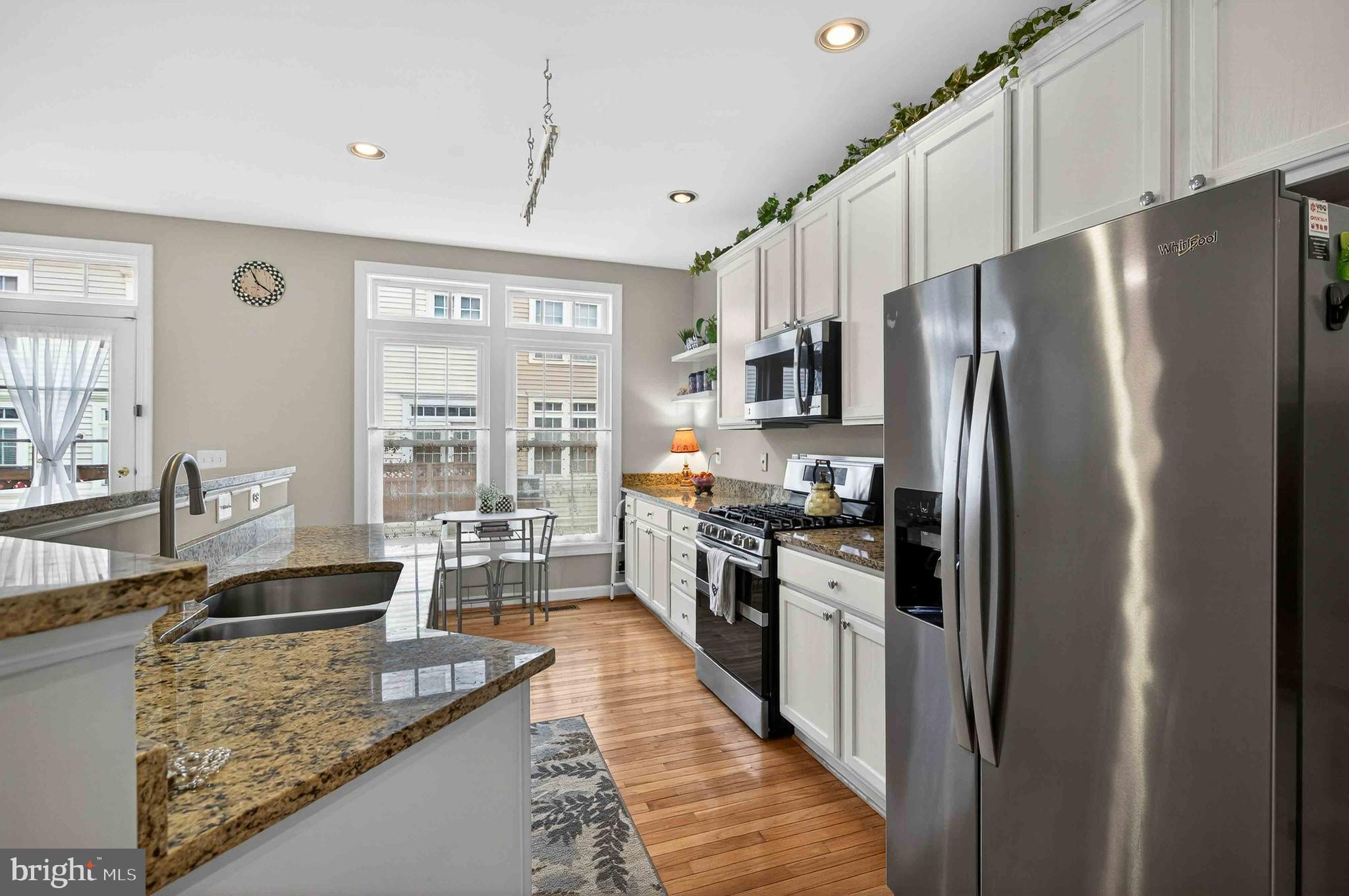 SUMMERS GROVE - Residential