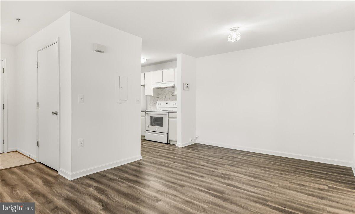 13757 HARVEST GLEN WAY A-5