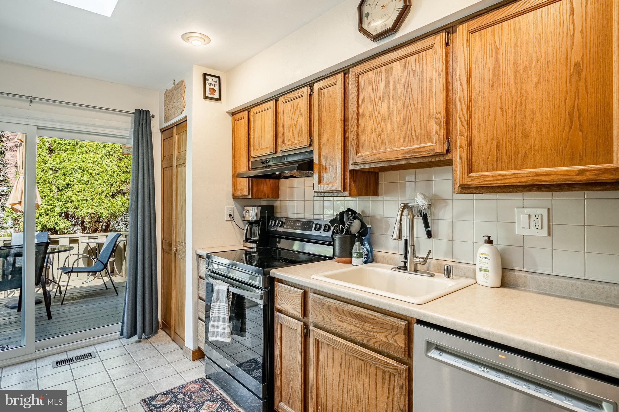 LIONGATE - Residential