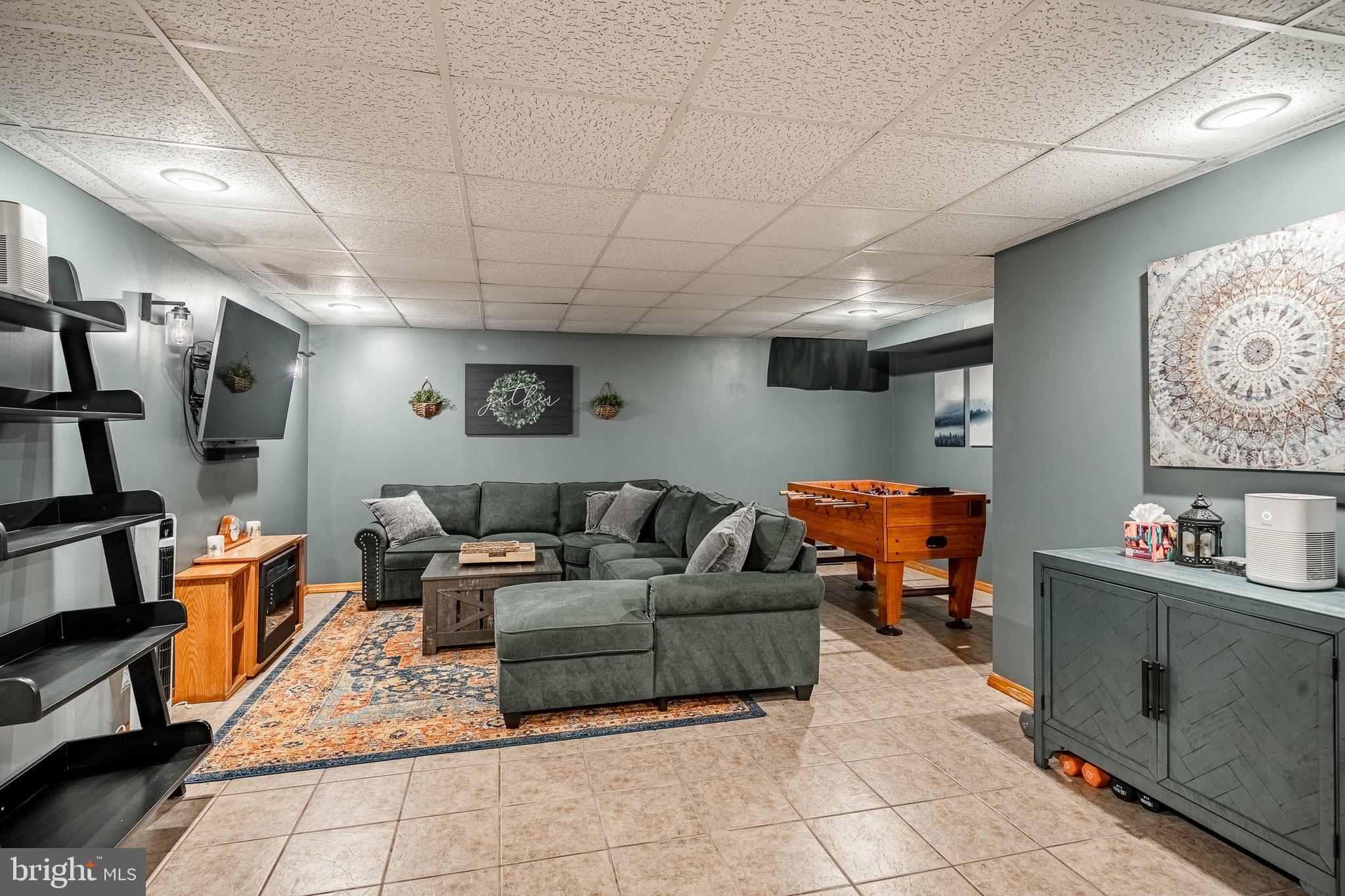 LIONGATE - Residential