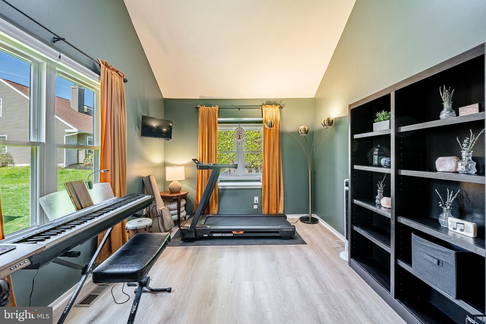 LIONGATE - Residential