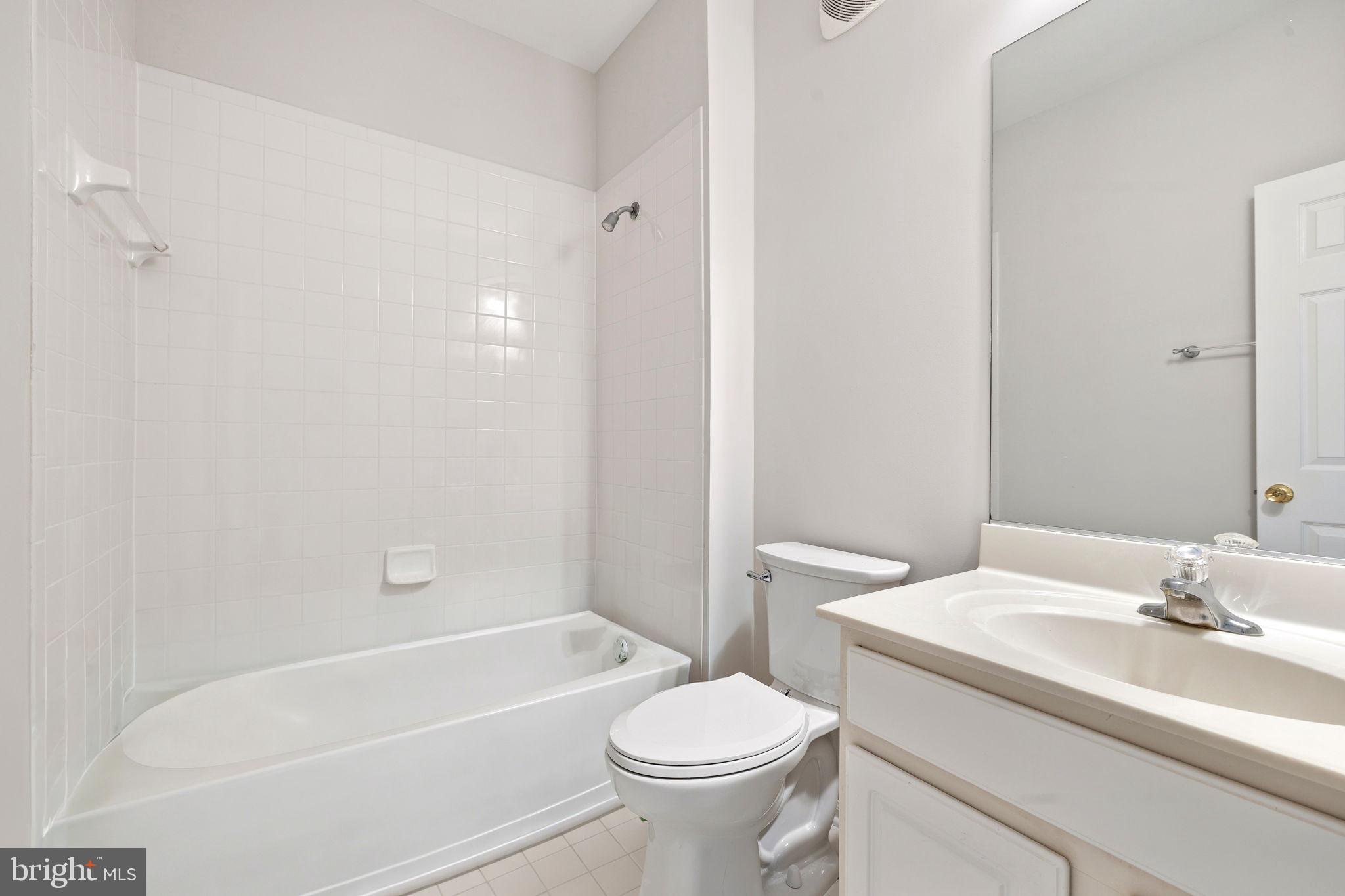 THE TOWNES CONDOMINIUM - Residential