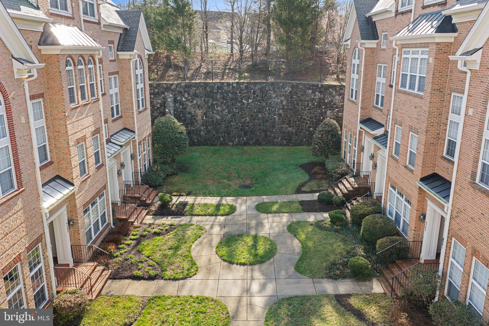 THE TOWNES CONDOMINIUM - Residential