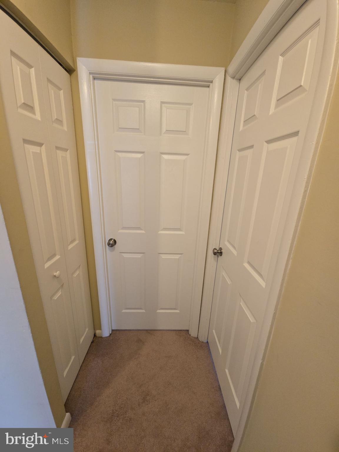 REFLECTION LAKE - Residential Lease