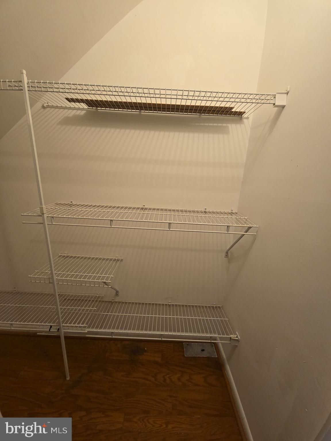 REFLECTION LAKE - Residential Lease