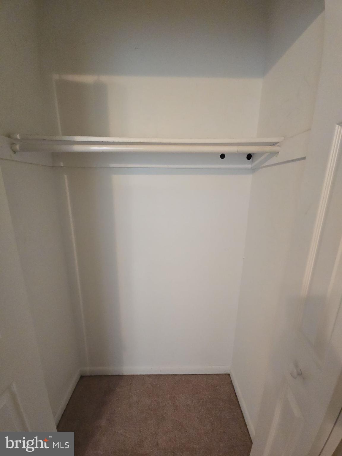 REFLECTION LAKE - Residential Lease