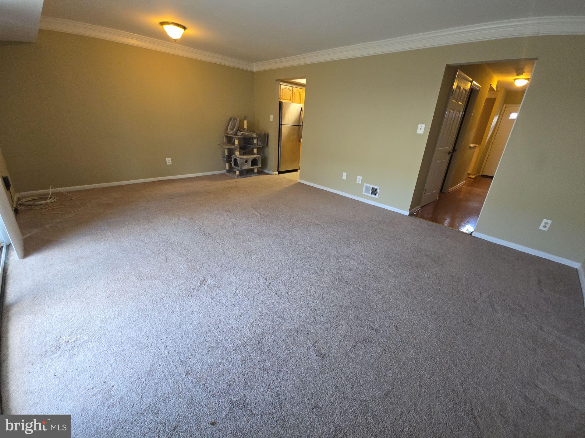 REFLECTION LAKE - Residential Lease