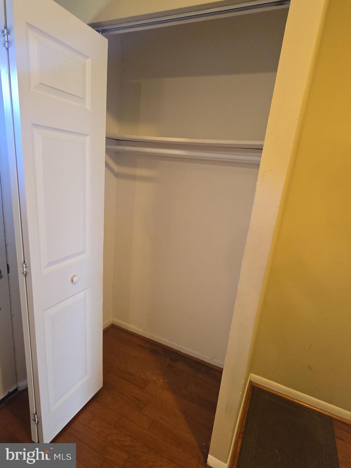 REFLECTION LAKE - Residential Lease