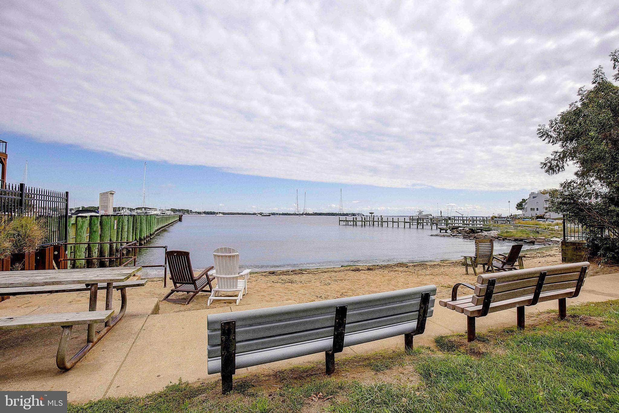 CHESAPEAKE LANDING - Residential