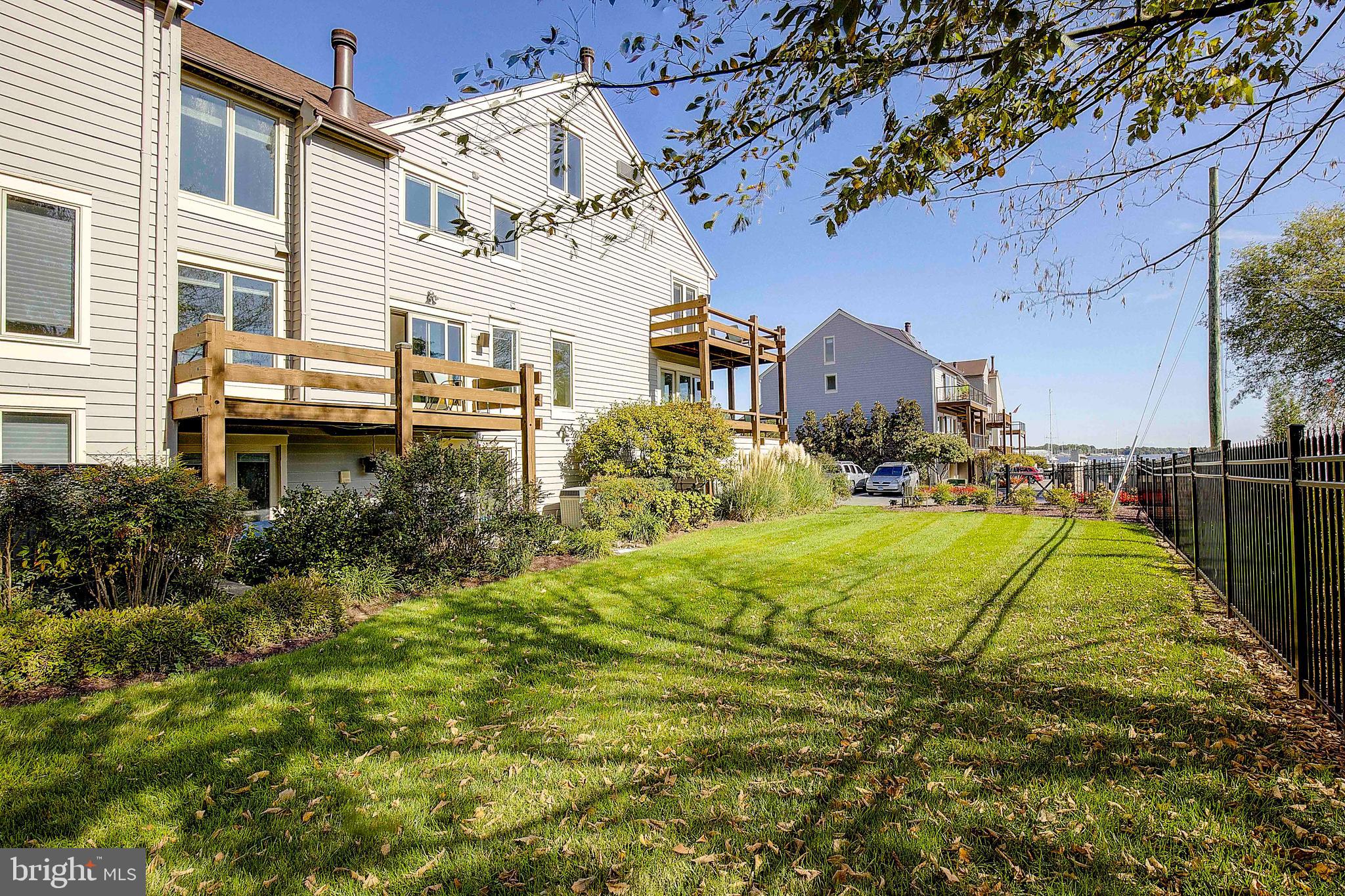 CHESAPEAKE LANDING - Residential